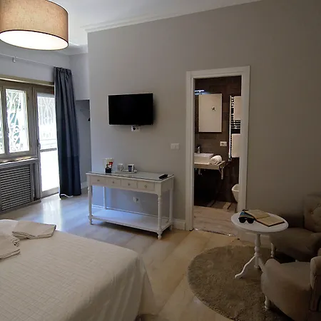 B&B Tiburtina Garden-3